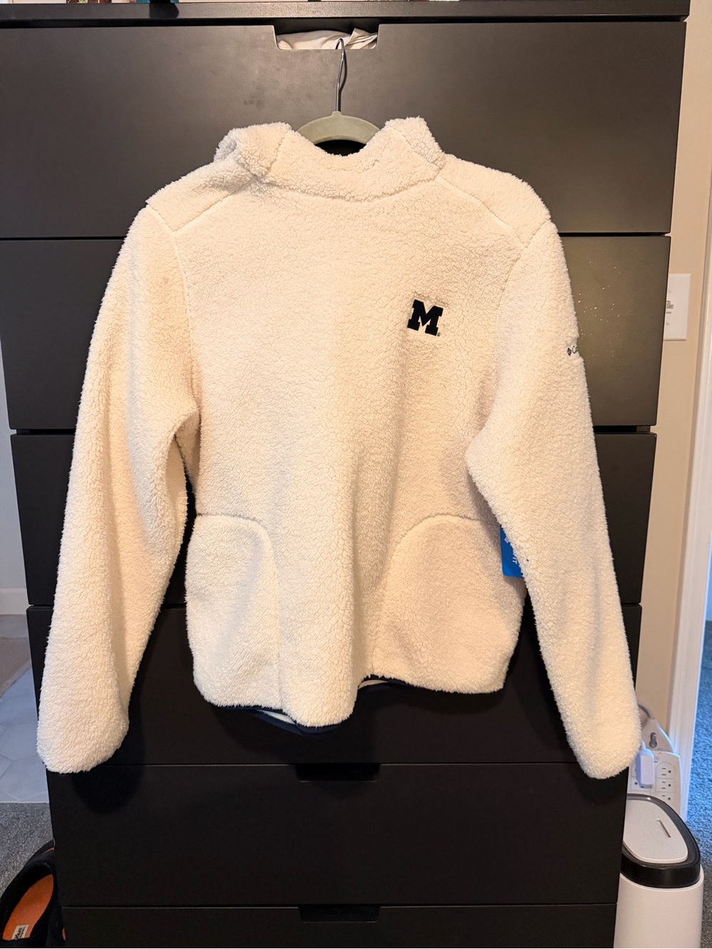 Columbia Cream Sherpa Fleece Pullover with Black 'M' Logo